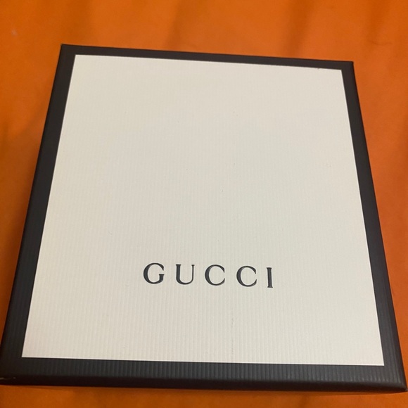 Gucci womens watch